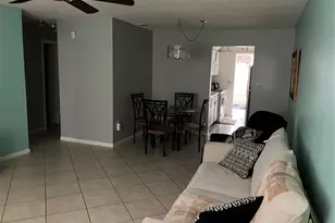 5247 81st St N, Saint Petersburg, FL 33709 - Photo 7