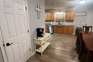 705 SE Townhomes Blvd, Lake Butler, FL 32054 - Photo 7