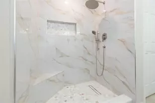 1601 Climbing Dayflower Dr, Ruskin, FL 33570 - Photo 35