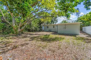 629 53rd Ave S, Saint Petersburg, FL 33705 - Photo 19