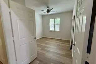 15858 Aurora Lake Cir, Wimauma, FL 33598 - Photo 11