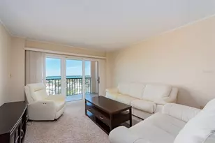 51 Island Way, Clearwater Beach, FL 33767 - Photo 13