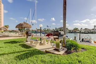 51 Island Way, Clearwater Beach, FL 33767 - Photo 41