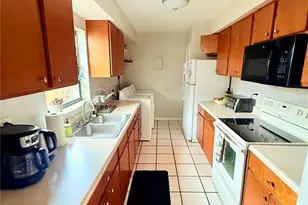 9402 N Semmes St, Tampa, FL 33612 - Photo 9