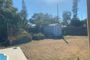 5916 16th Ave N, Saint Petersburg, FL 33710 - Photo 9