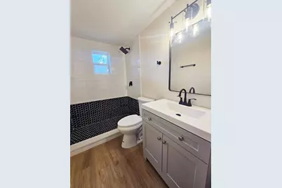 9218 Memorial Highway, Tampa, FL 33615 - Photo 13