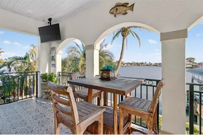 7974 9th Avenue S, Saint Petersburg, FL 33707 - Photo 47