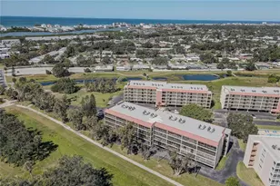 9450 Harbor Greens Way, Seminole, FL 33776 - Photo 33