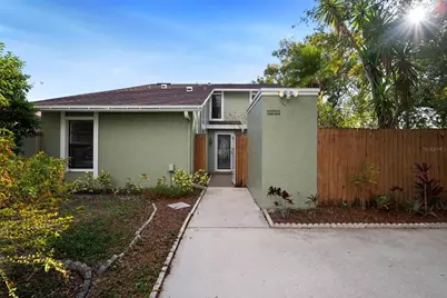 10703 Meadowglen Lane, Tampa, FL 33624 - Photo 7