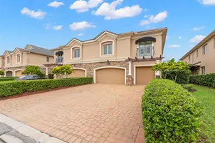 657 Saxony Blvd, Saint Petersburg, FL 33716 - Photo 3