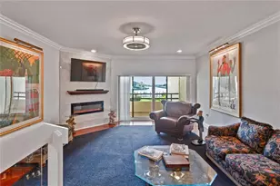 126 S 1st Street E, Tierra Verde, FL 33715 - Photo 9