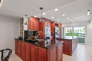 126 S 1st Street E, Tierra Verde, FL 33715 - Photo 17