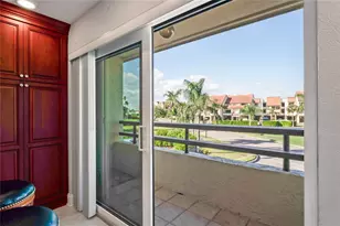 126 S 1st Street E, Tierra Verde, FL 33715 - Photo 25