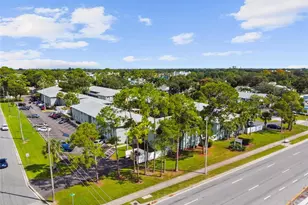 379 47th Ave N, Saint Petersburg, FL 33703 - Photo 7