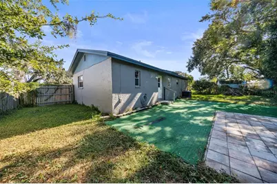 114 Inwood Circle, Brandon, FL 33510 - Photo 23