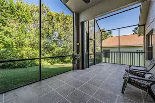 525 Bent Oak Ct, Spring Hill, FL 34609 - Photo 5