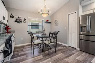 525 Bent Oak Ct, Spring Hill, FL 34609 - Photo 27