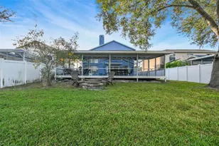 1637 Gray Bark Dr, Oldsmar, FL 34677 - Photo 7