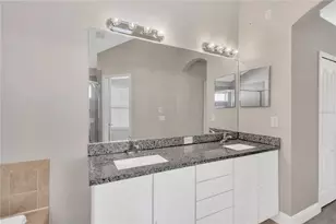 430 Stone Briar Dr, Ruskin, FL 33570 - Photo 23