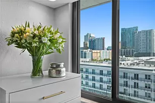 201 W Laurel St, Tampa, FL 33602 - Photo 15