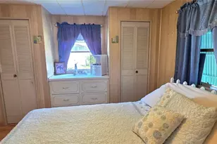 37438 Ray Dr, Zephyrhills, FL 33541 - Photo 39