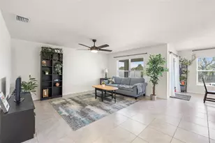 12215 Kingsley Trl, Parrish, FL 34219 - Photo 11