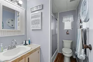 5324 Seville Dr, Zephyrhills, FL 33541 - Photo 15