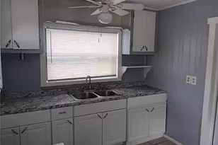 374 3rd St NW, Largo, FL 33770 - Photo 27