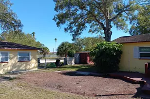374 3rd St NW, Largo, FL 33770 - Photo 23