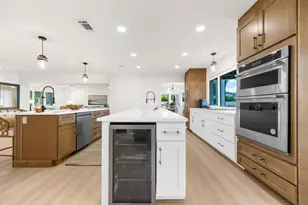 16895 1st St E, North Redington Beach, FL 33708 - Photo 9