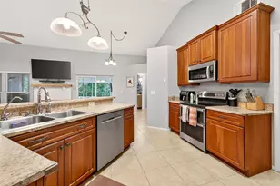 102 Vista Ave, Eustis, FL 32726 - Photo 23