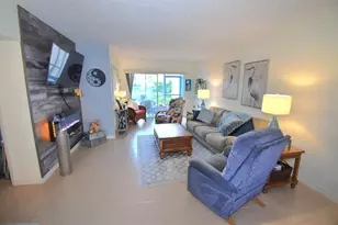 948 Virginia St, Dunedin, FL 34698 - Photo 13