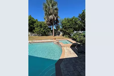 6527 40th Avenue N, Saint Petersburg, FL 33709 - Photo 19