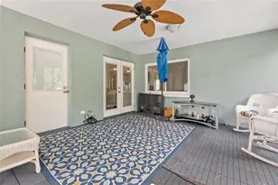 6527 40th Ave N, Saint Petersburg, FL 33709 - Photo 29