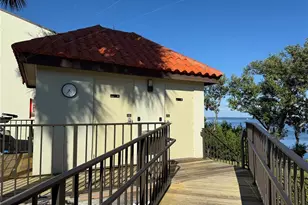 1515 Pinellas Bayway S, Saint Petersburg, FL 33715 - Photo 17