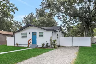 1705 E Chelsea St, Tampa, FL 33610 - Photo 3