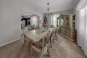 2429 Cumberland Cliff Dr, Ruskin, FL 33570 - Photo 15