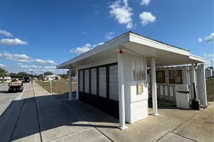 35155 Dodie, Zephyrhills, FL 33541 - Photo 35