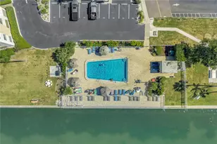 6060 Shore Blvd S, Gulfport, FL 33707 - Photo 17