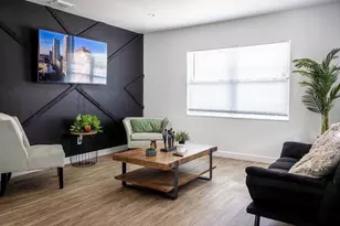 4318 Berkley Dr, Tampa, FL 33610 - Photo 3