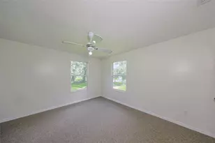 2417 S 66th St, Tampa, FL 33619 - Photo 25