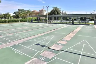 104 Knollpoint Dr, Sun City Center, FL 33573 - Photo 23