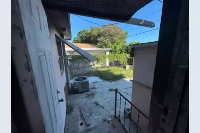 131 W 35th Street, Riviera Beach, FL 33404 - Photo 25