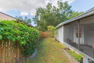 7703 Robert E Lee Rd, Tampa, FL 33637 - Photo 21