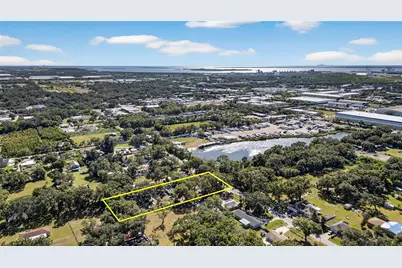 2014 S 58th St, Tampa, FL 33619 - Photo 9