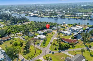 105 E North Branch Rd, Ruskin, FL 33570 - Photo 7