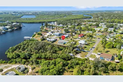 105 E North Branch Road, Ruskin, FL 33570 - Photo 5