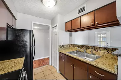 8723 Fancy Finch Drive #101, Tampa, FL 33614 - Photo 7