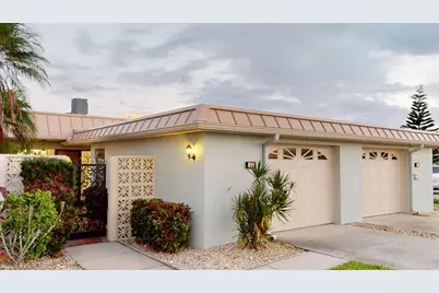 636 Boca Ciega Point Boulevard S, Saint Petersburg, FL 33708 - Photo 9