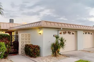 636 Boca Ciega Point Blvd S, Saint Petersburg, FL 33708 - Photo 9